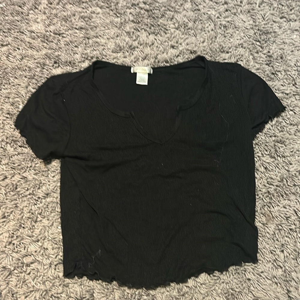 Black crop top